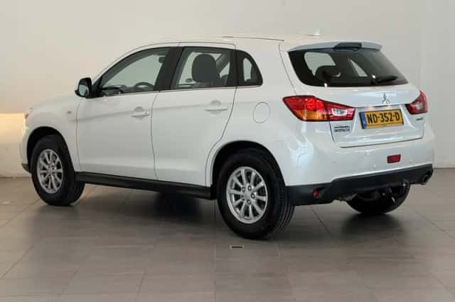 Mitsubishi ASX (2017) thumbnail 6