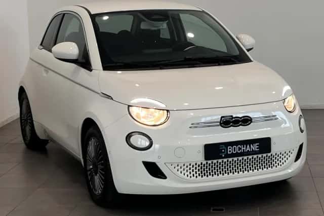 Fiat 500 (2023) thumbnail 5