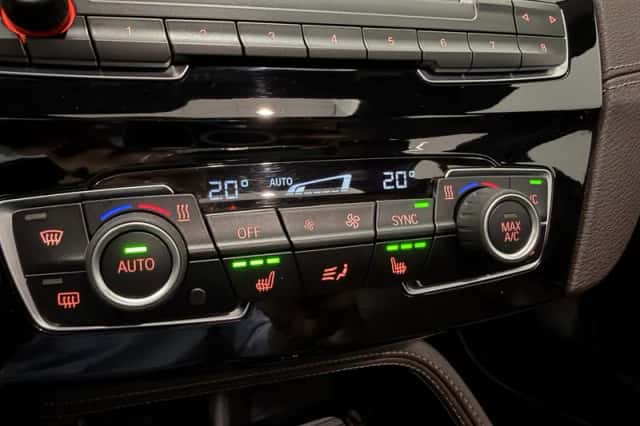 BMW X1 (2022) thumbnail 5