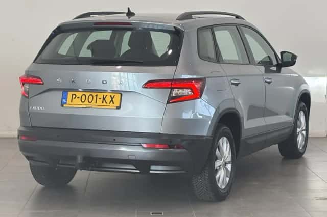 Škoda Karoq (2021) thumbnail 2