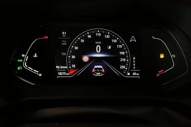 Renault Captur (2024) thumbnail 4