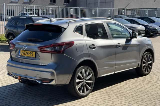 Nissan Qashqai (2020) thumbnail 2