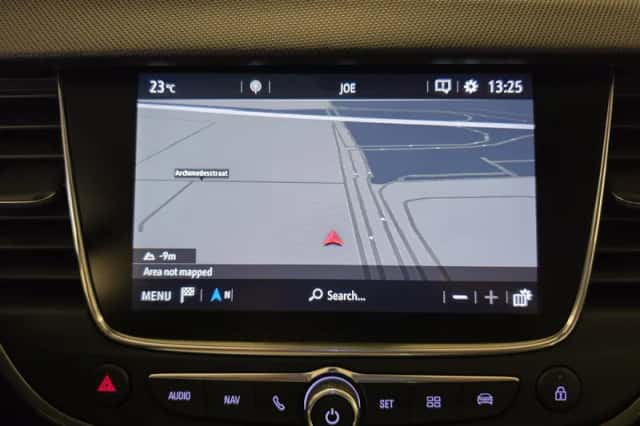 Opel Crossland (2021) thumbnail 2