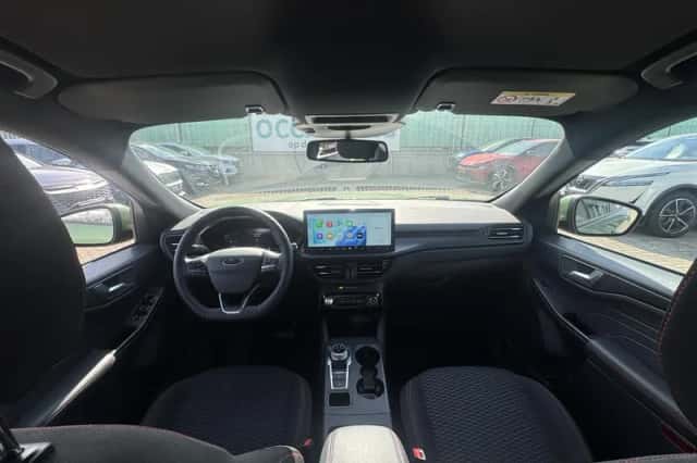 Ford Kuga (2025) thumbnail 3