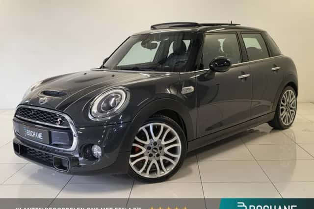 MINI Cooper S (2016) thumbnail 1