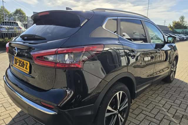 Nissan Qashqai (2019) thumbnail 5