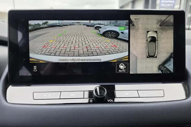 Nissan Qashqai (2023) thumbnail 2