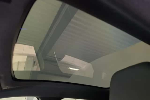 Mitsubishi Grandis (2025) thumbnail 5