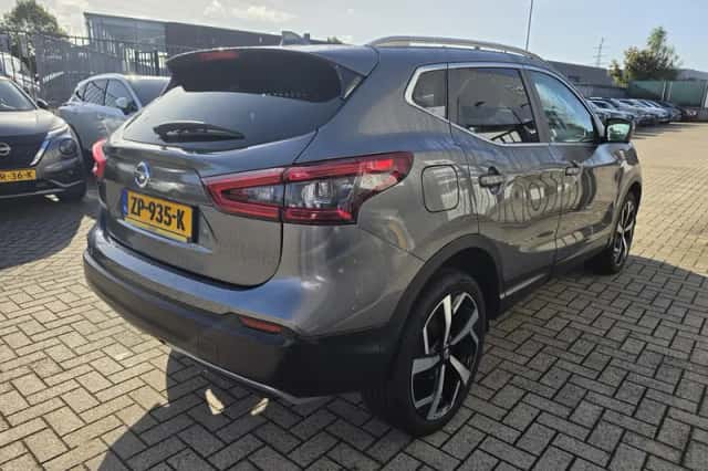 Nissan Qashqai (2019) thumbnail 5