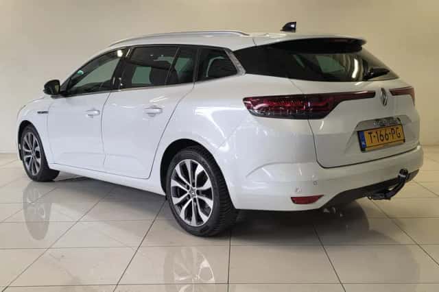 Renault Mégane (2023) thumbnail 6