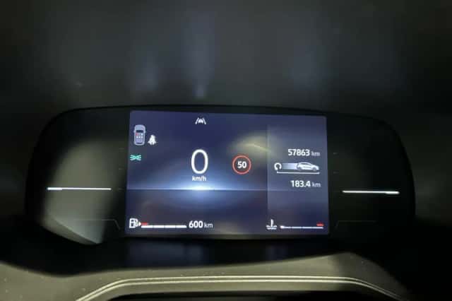 Renault Clio (2024) thumbnail 4