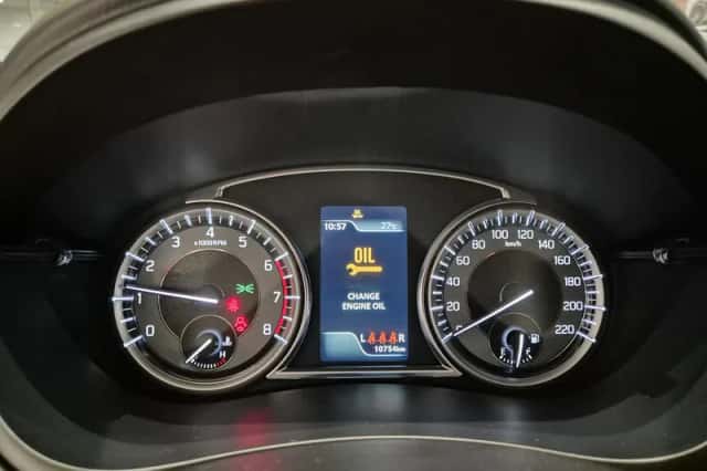 Suzuki S-Cross (2023) thumbnail 3