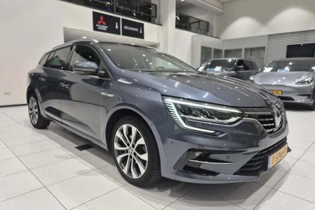 Renault Mégane (2023) thumbnail 5