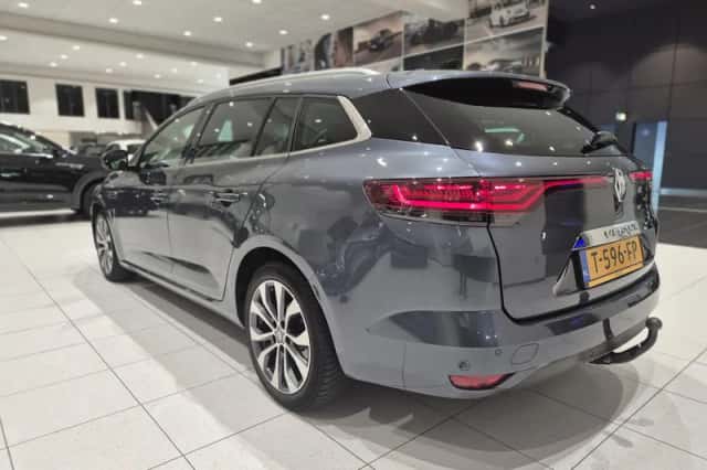 Renault Mégane (2023) thumbnail 6