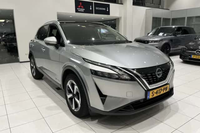 Nissan Qashqai (2023) thumbnail 4