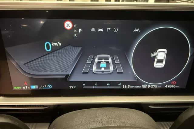 Hyundai Ioniq 6 (2023) thumbnail 4