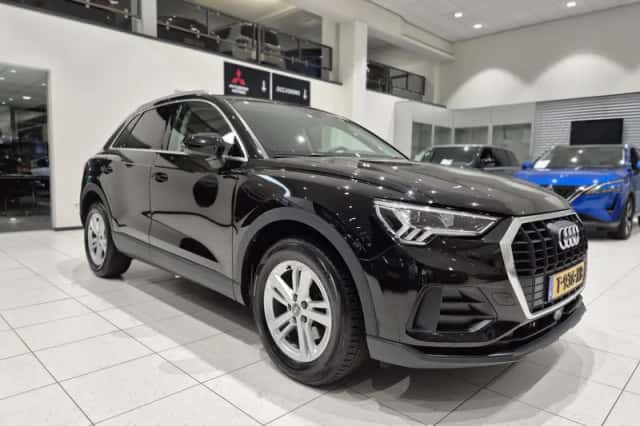 Audi Q3 (2020) thumbnail 5