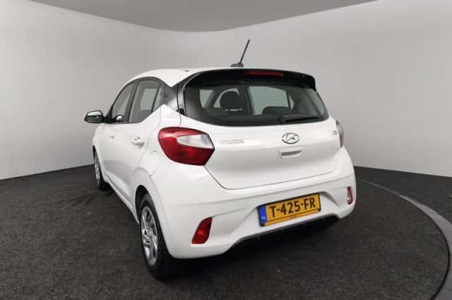 Hyundai i10 (2023) thumbnail 6
