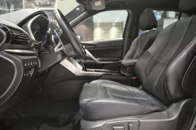 Mitsubishi Eclipse Cross (2023) thumbnail 6