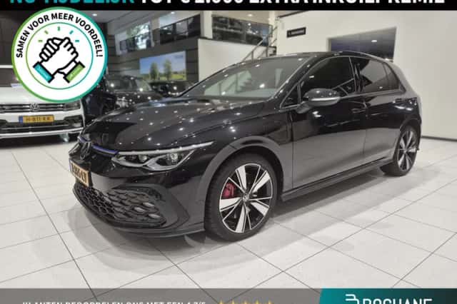 Volkswagen Golf (2021) thumbnail 1