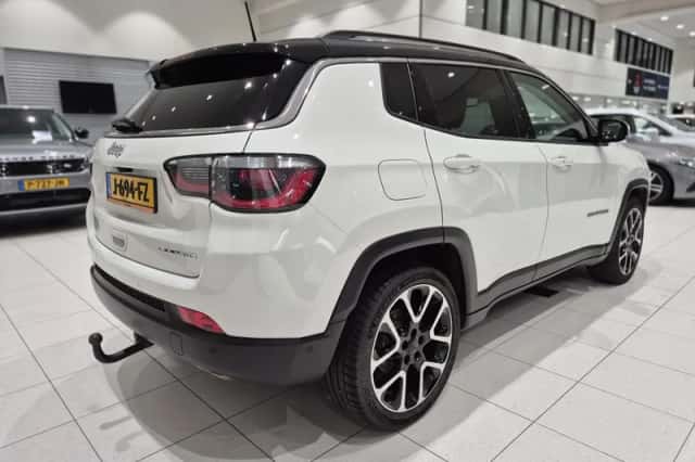 Jeep Compass (2020) thumbnail 2