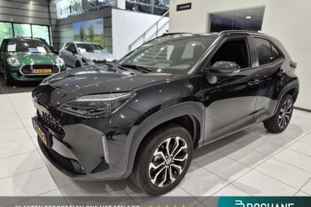 Toyota Yaris Cross (2024) thumbnail 1