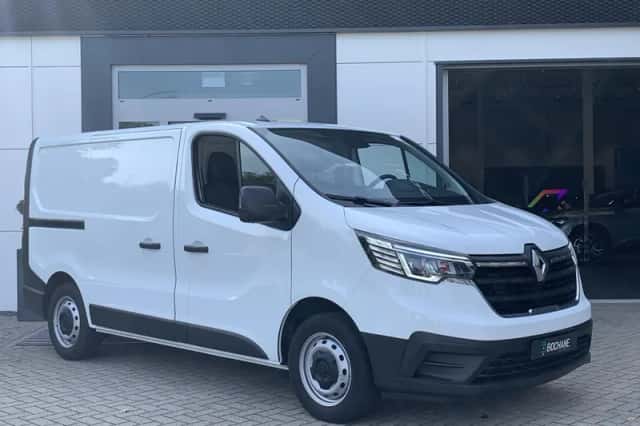Renault Trafic (2024) thumbnail 4