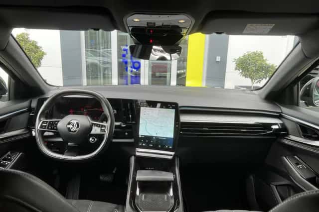 Renault Austral (2023) thumbnail 3