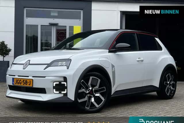 Renault 5 (2025) thumbnail 1