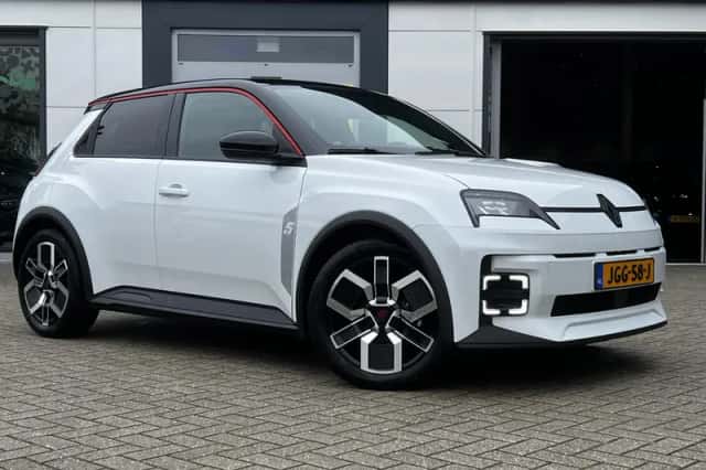 Renault 5 (2025) thumbnail 5