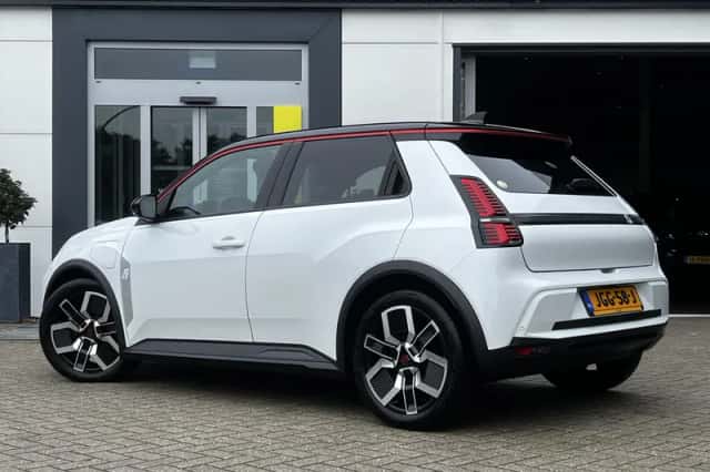 Renault 5 (2025) thumbnail 6