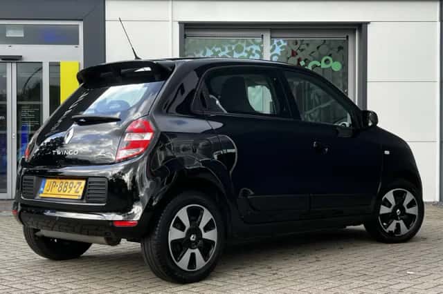 Renault Twingo (2016) thumbnail 2