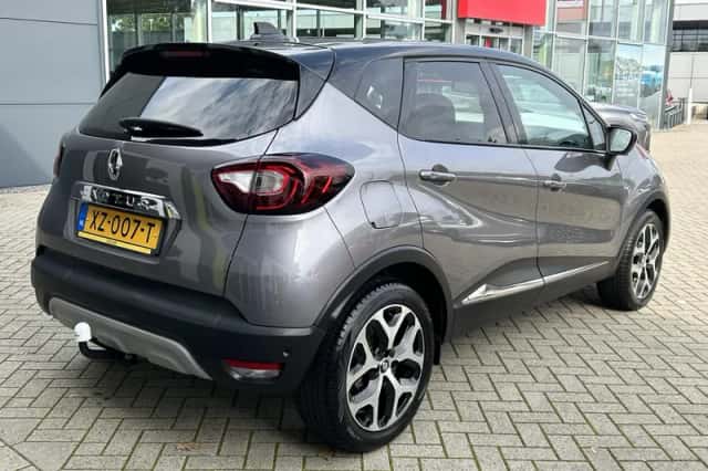 Renault Captur (2019) thumbnail 2