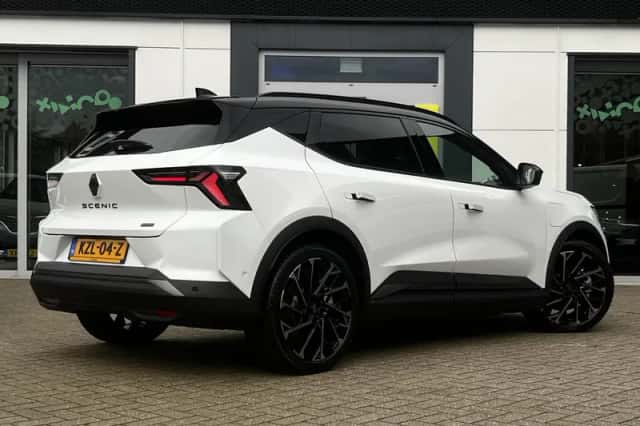 Renault Scenic E-Tech (2026) thumbnail 2