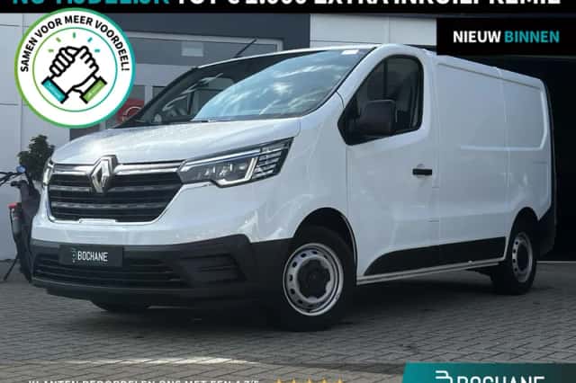 Renault Trafic (2024) thumbnail 1