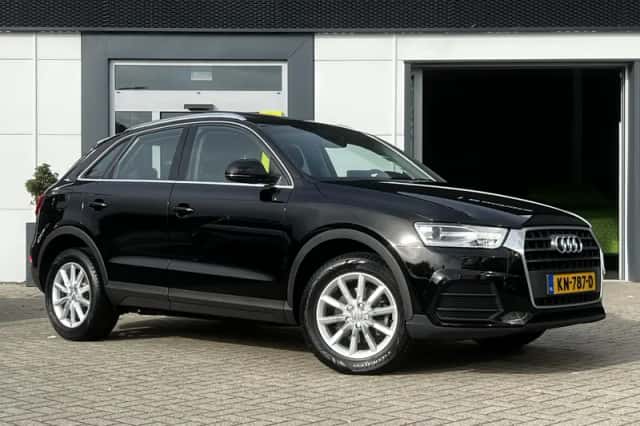 Audi Q3 (2016) thumbnail 5