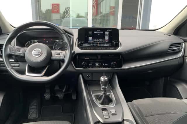 Nissan Qashqai (2022) thumbnail 3