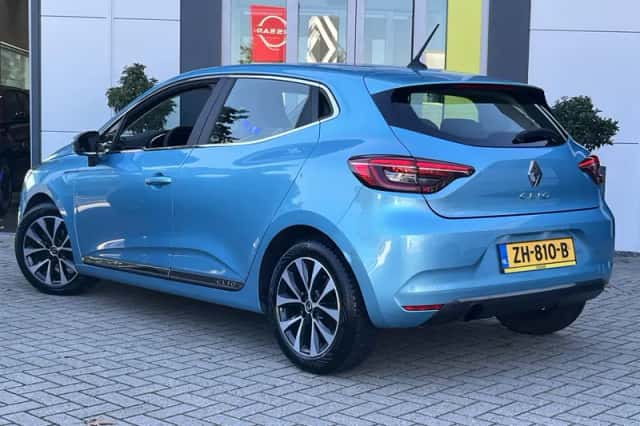 Renault Clio (2019) thumbnail 4