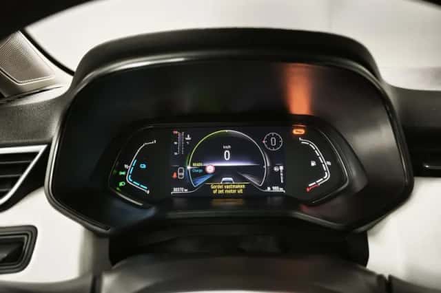 Renault Clio (2023) thumbnail 4