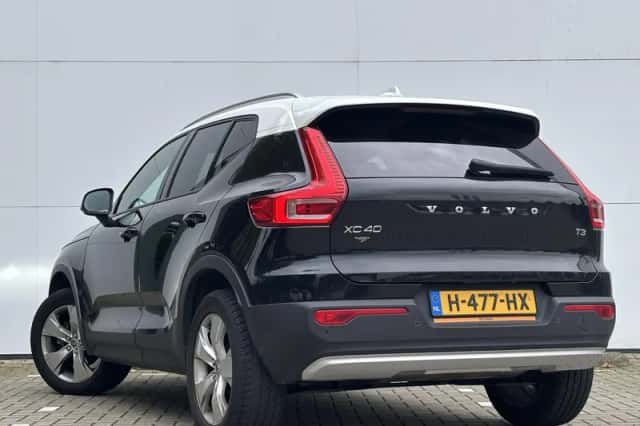 Volvo XC40 (2018) thumbnail 5
