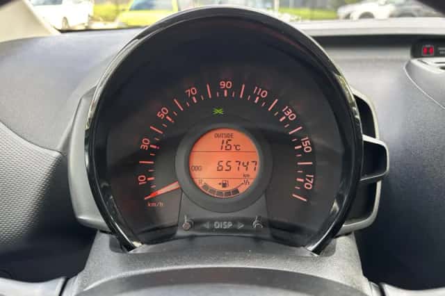 Toyota Aygo (2018) thumbnail 4