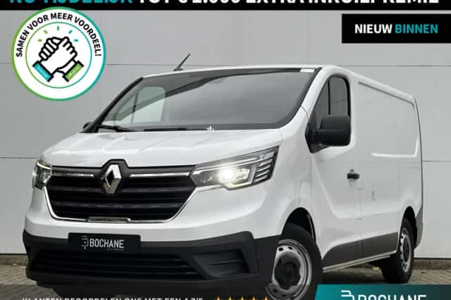 Renault Trafic (2024) thumbnail 1