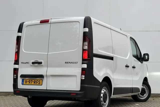 Renault Trafic (2024) thumbnail 2