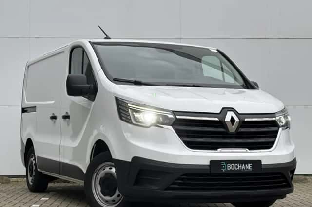 Renault Trafic (2024) thumbnail 4