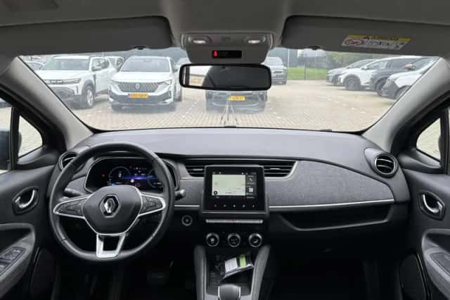 Renault Zoé (2022) thumbnail 3