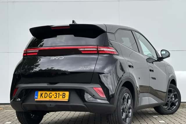 BYD Dolphin (2026) thumbnail 2