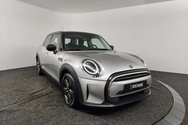 MINI Cooper (2023) thumbnail 5