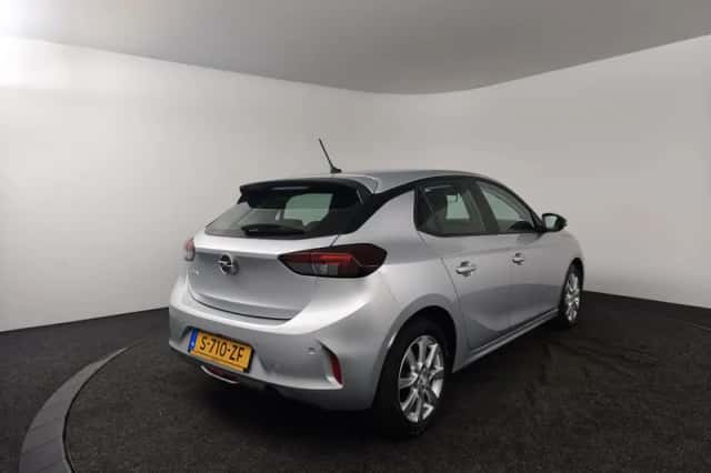Opel Corsa (2023) thumbnail 2