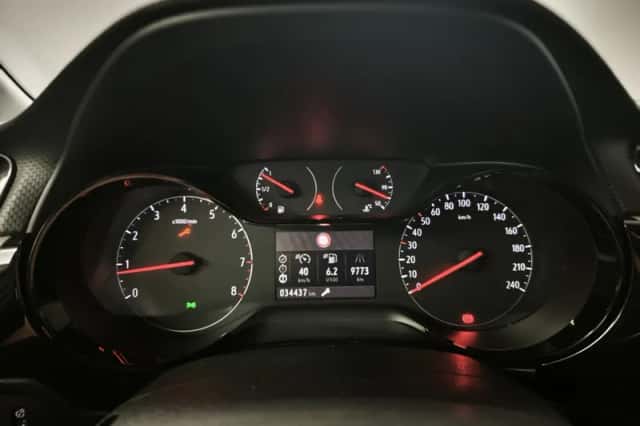 Opel Corsa (2023) thumbnail 4