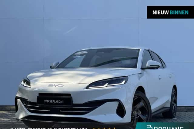 BYD Seal (2026) thumbnail 1